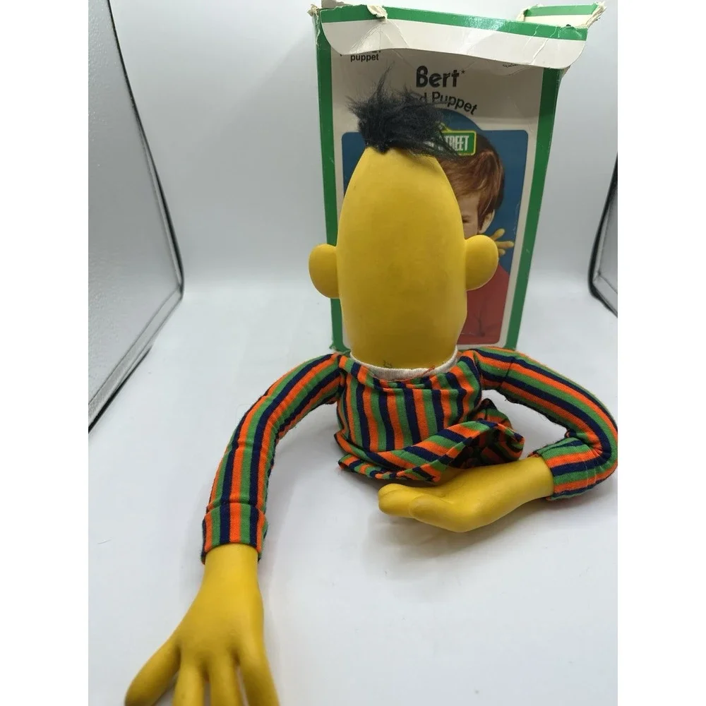 VTG Sesame Street Hand Puppet Lot 4 Bert Ernie Big Bird Count Jim Henson Muppet